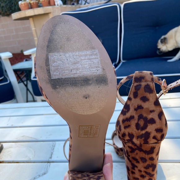 Forever 21 cheetah print high heels - Picture 5 of 5